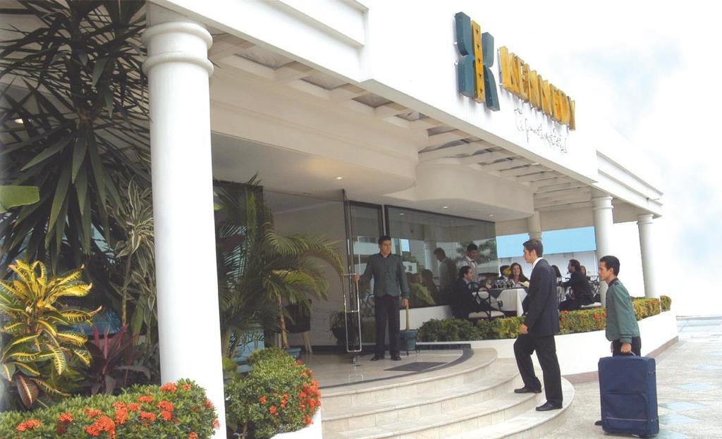 Apart Hotel Kennedy Γκουαγιακίλ Εξωτερικό φωτογραφία